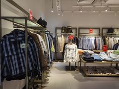 -URBAN REVIVO(北京斯普瑞斯奥特莱斯店)