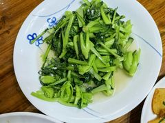 -芦茨金富饭庄·25年老字号·专做稻草鸡