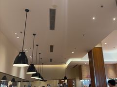 -亚龙湾希尔顿自助餐厅·海鲜·烧烤·沙滩BBQ·现场乐队