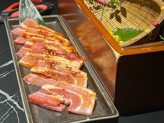 -山川小町·极番烧肉(新地假日广场店)
