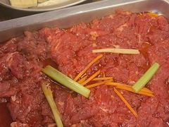 -洱火云南酸菜牛肉火锅(石景山当代商城店)