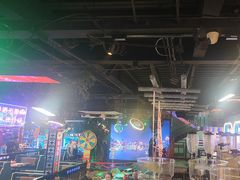 -路边边.炒菜烧烤.音乐餐厅(良乡长虹店)