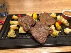 -必胜客(海雅PH店)