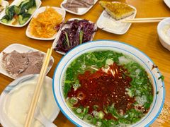 -京穆兰兰州牛肉面·清真(中川机场店)