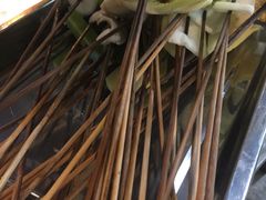 -钢管厂五区小郡肝串串香(奥克斯广场锦城万达店)