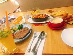 -必胜客(百联又一城店)