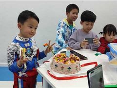 -童程童美·信息学竞赛·乐高机器人编程(昆明世纪城校区)