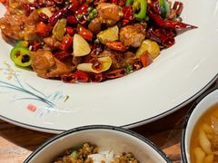 -滇香肴·云南菜蒸汽石锅鱼(云南北路店)