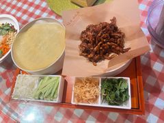 -老郑家东北春饼(龙悦居店)