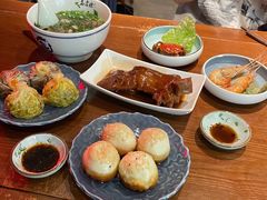 混拼招牌生煎-鑫震源·苏式大虾生煎(山塘街店)