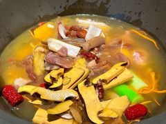 土鸡菌汤锅-芸山季·云南野生菌火锅(宝能环球汇店)