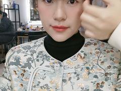 -ME觅妆·定制美妆·彩妆私教(菱角湖店)