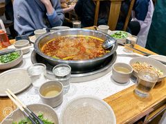 -肖肖酸萝卜鱼火锅(总店)