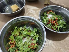 -黑竹沟新场牛肉火锅