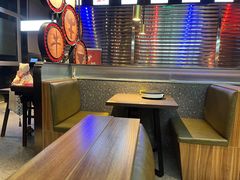 大堂-鼎牛牛炖锅·烤串(温泉路店)