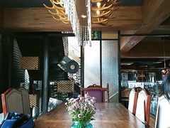 -酤居湖景音乐餐吧(安宁店)