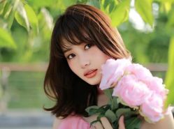 -爱美睫美甲会馆