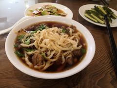 -清真吴记门钉肉饼·喜多利