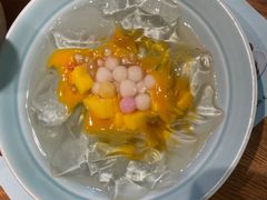 -蜜桃餐厅·伴山(湖滨商业街店)