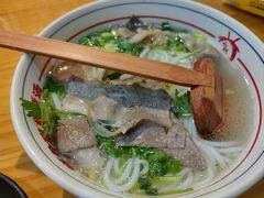 -小椒羊.羊肉粉 龙虾 羊肉串(新地旗舰店)