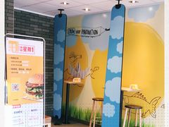 -麦当劳(江滨北路得来速餐厅)