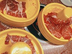 -四囍码头海鲜烧烤自助火锅(外滩南京东路悦荟广场店)