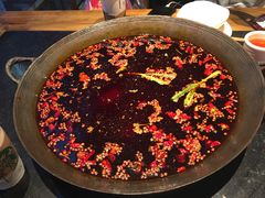 -纸盐河码头火锅(十八梯店)