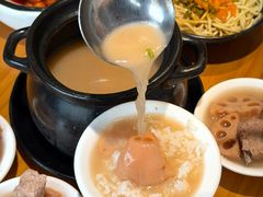 -莲餐厅·湖北菜·潜江小龙虾店(愚园路店)