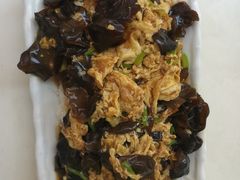 二楼盖浇饭-西安翻译学院-东4食堂