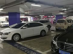 -上海七宝领展广场·地下停车场