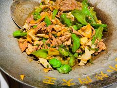 -费大厨辣椒炒肉(黄兴中心广场店)