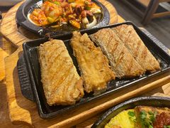 煎刀鱼-枣玛尔脊骨汤·烤肉(西塔总店)