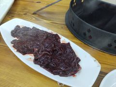 -五指山生态小黄牛(皮皮虾海鲜广场店)