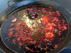 渣渣老火锅(桂花园店)-岗上渣渣老火锅(两路口店)