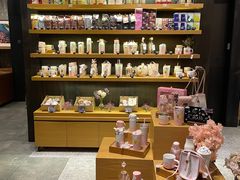 零售区-星巴克臻选(深圳罗湖万象城店)