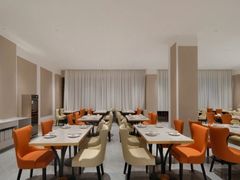 -维也纳酒店(广州白云国际机场航站楼店)