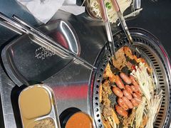 -马路牙子烧烤音乐酒馆(望京店)