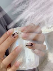 -尤米一站式美甲美睫