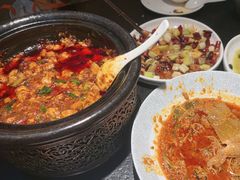 -万重锦·人文川菜馆(骡马市店)