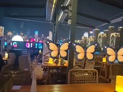 -埠口精酿夜景餐酒吧· BREWPORT BISTRO(长嘉汇重庆之眼店)