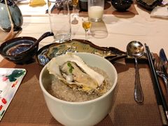 烟熏吉拉多生蚝配珍珠-鱼桥巷·美学川菜