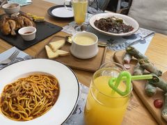 -麦甜创意轻食餐厅(西康路店)