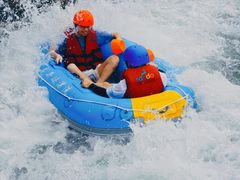 -龙井峡漂流