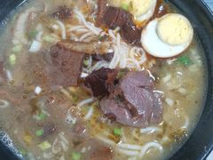 -花溪巷牛肉粉(泉城路店)