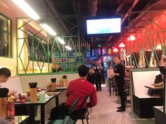-莅香岛港式餐厅(滨江道店)