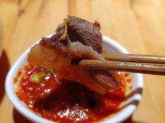 -大众跷脚牛肉馆·非遗传承单位(峨眉山店)