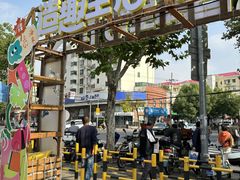 -百联临沂购物中心(临沂路店)