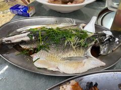 -南沙辉记烧鸡·荔枝木炭火吊烧(旧镇店)