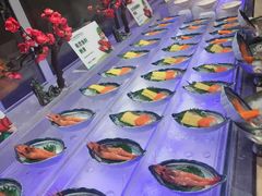 -亚马逊环球美食百汇(新城吾悦广场店)