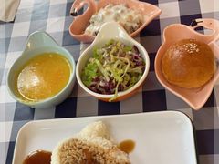 -HiMaMa亲子庄园·亲子餐厅